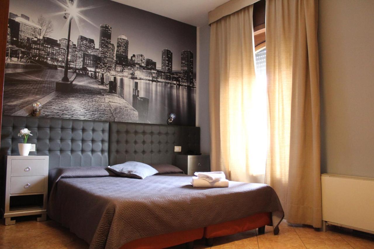 Hotel Ares Milano Eksteriør bilde