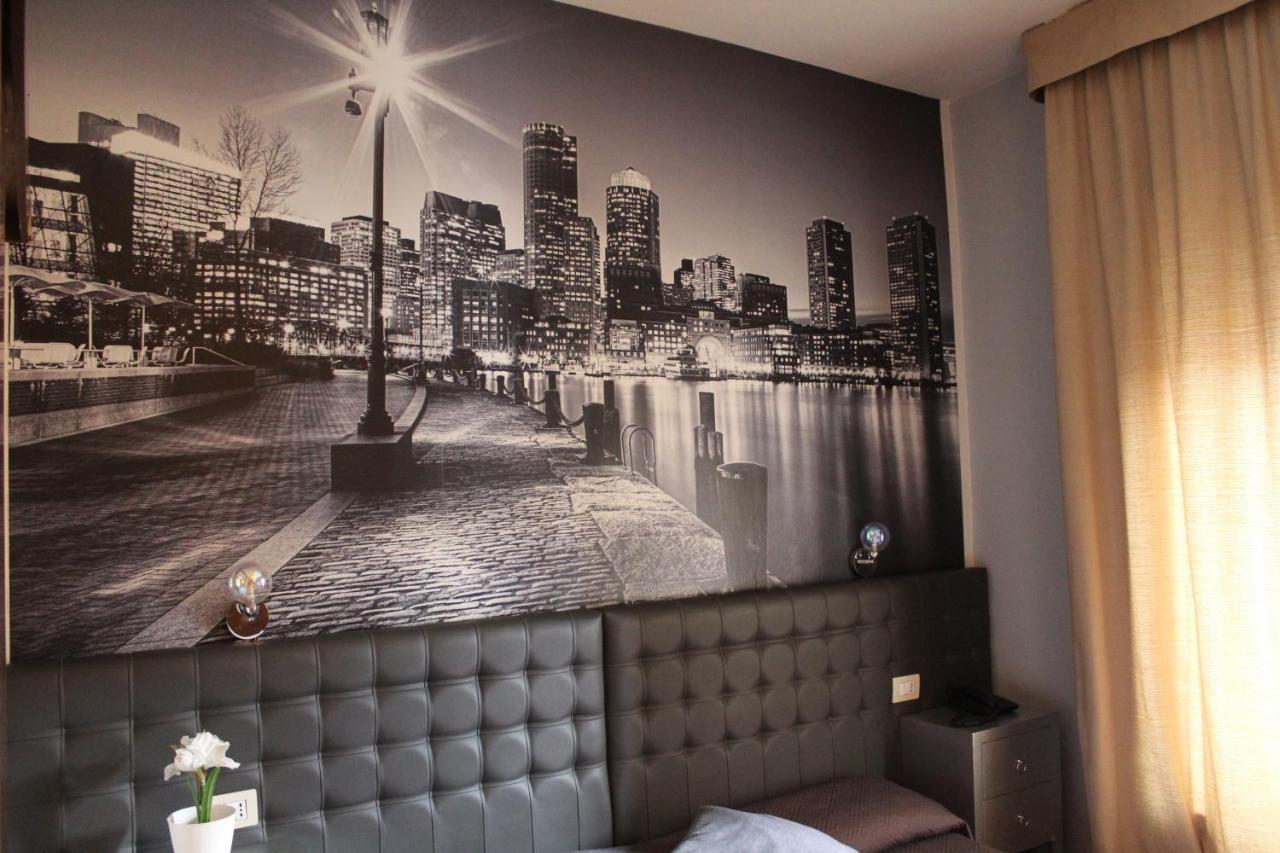 Hotel Ares Milano Eksteriør bilde