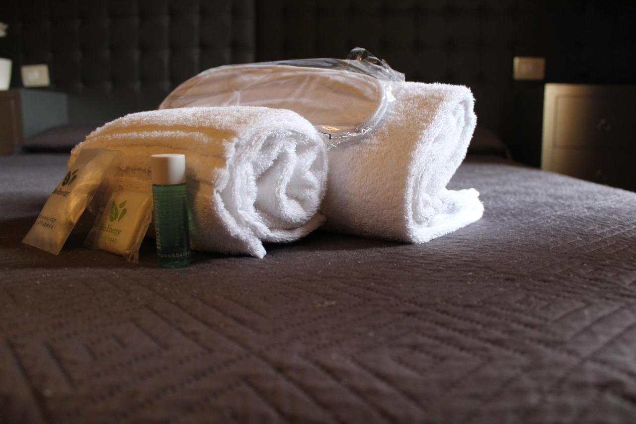Hotel Ares Milano Eksteriør bilde