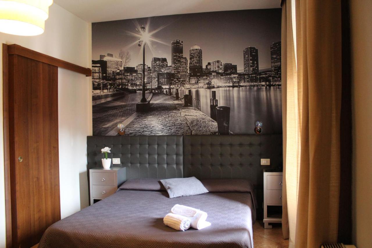 Hotel Ares Milano Eksteriør bilde