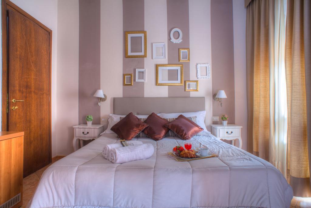 Hotel Ares Milano Eksteriør bilde